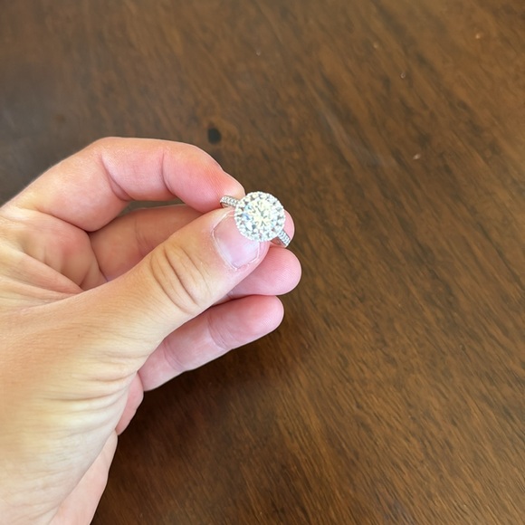 Stella and Dot Ring size 7 - Picture 5 of 6